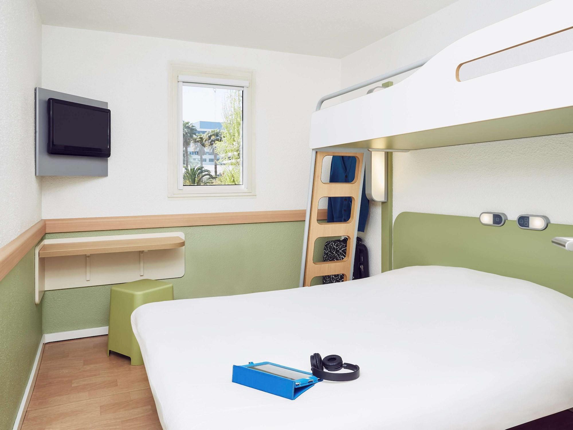 B&B Hotel Marseille Parc Chanot Bagian luar foto