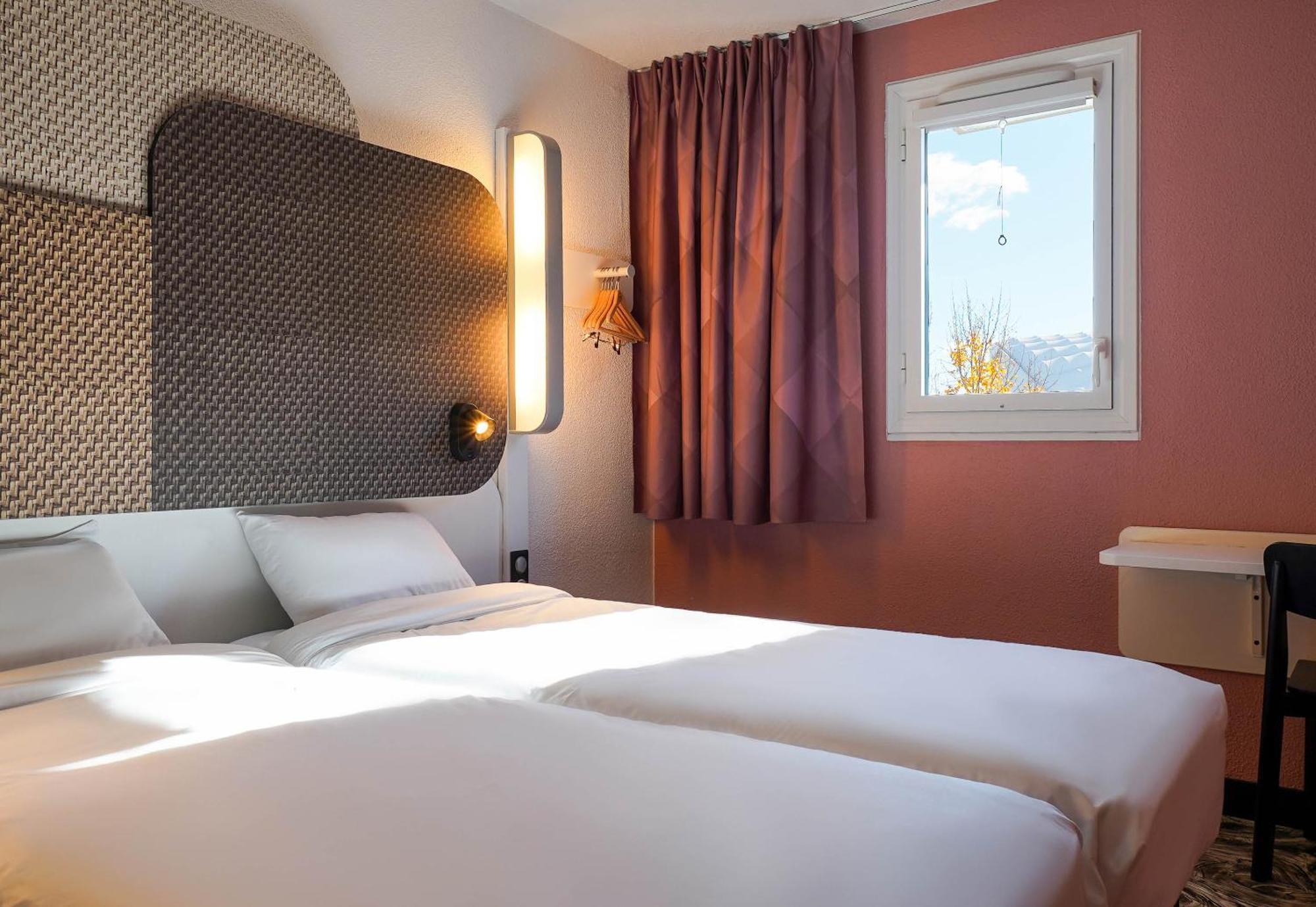 B&B Hotel Marseille Parc Chanot Bagian luar foto