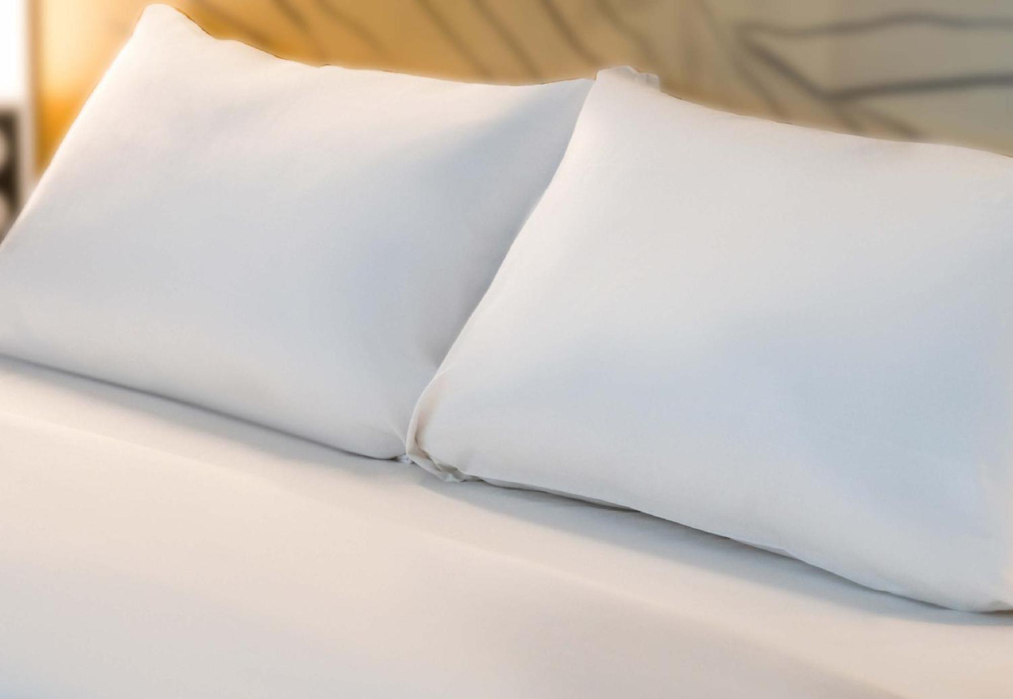 B&B Hotel Marseille Parc Chanot Bagian luar foto
